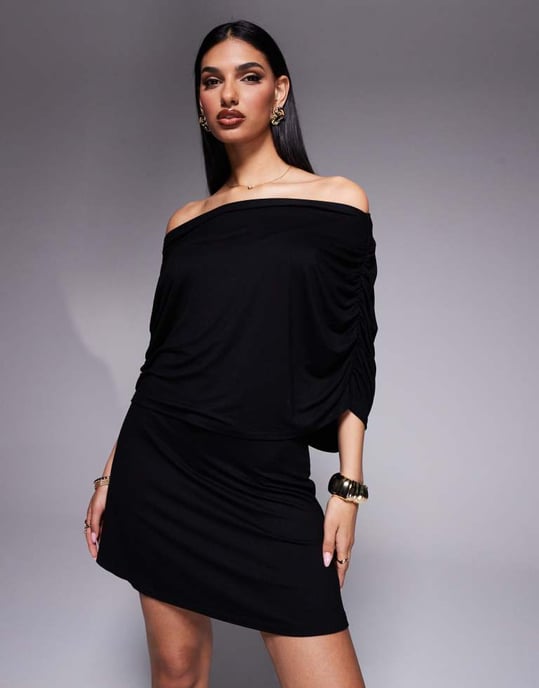 ASOS DESIGN bardot cape overlay miniklänning i svart - Image 2