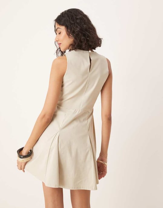 ASOS DESIGN bengaline ärmlös korsett midja mini klänning i sten - Image 4