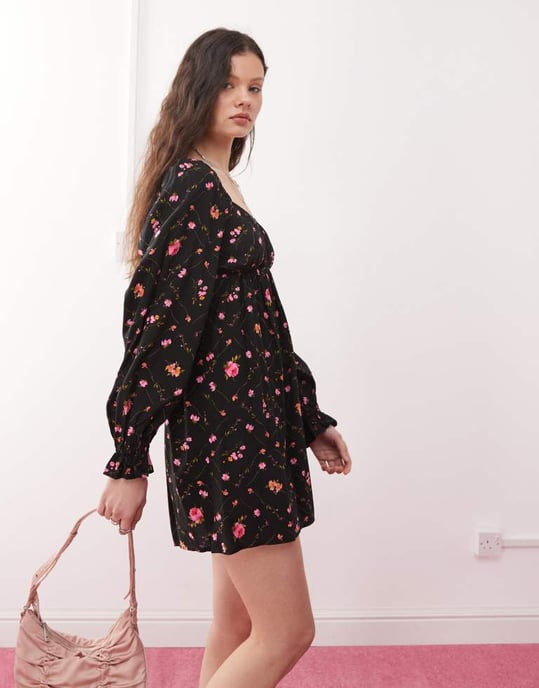Miss Selfridge långärmad mini teklänning i blommig mönster - Image 2