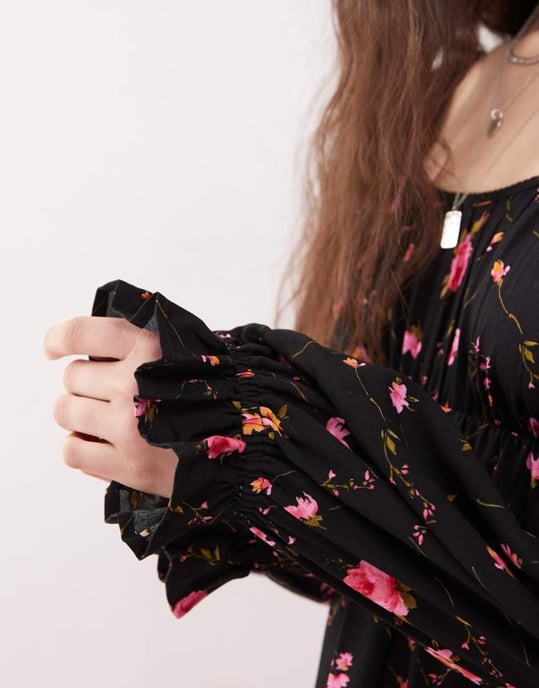 Miss Selfridge långärmad mini teklänning i blommig mönster - Image 3