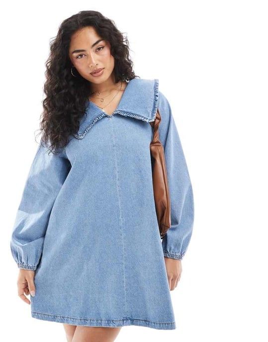 ASOS DESIGN denim mini klänning med överdimensionerad volangkrage i medelblå - Image 2