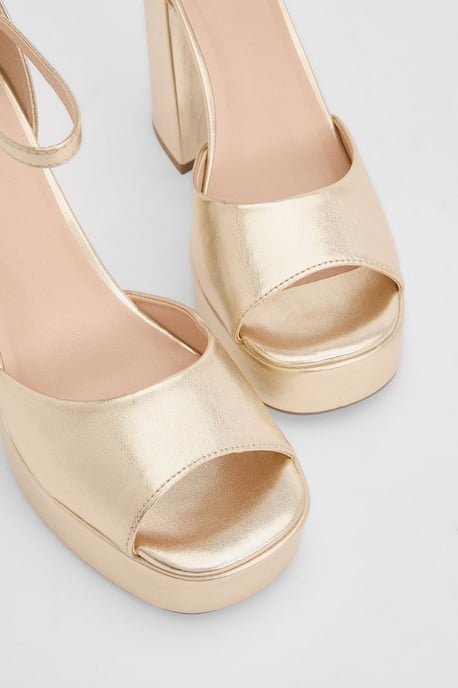 Faith: Hope Faux Metallic Leather Peeptoe High Block Heel Platform Sandals - Image 5
