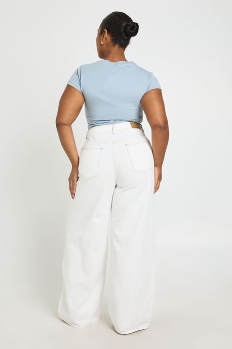 Plus Seam Detail Straight Leg Jean - Image 2