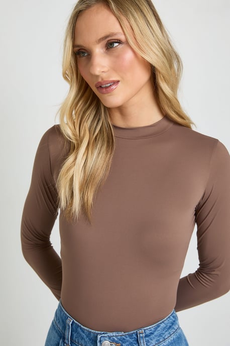 Petite Second Skin Crew Neck Long Sleeve Bodysuit - Image 4