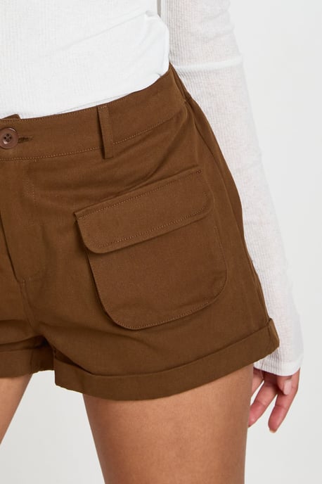 Pocket Front High Waisted Twill Shorts - Image 4