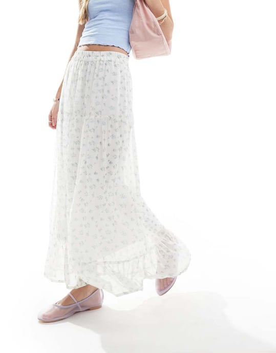 Vero Moda Smilla lager-på-lager midi kjol i blå blomsterstryktur - Image 2