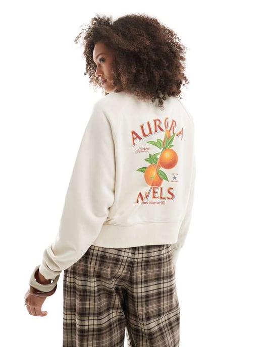 Cotton on orange fruit graphic crew neck sweatshirt i kokosnöt - Image 3