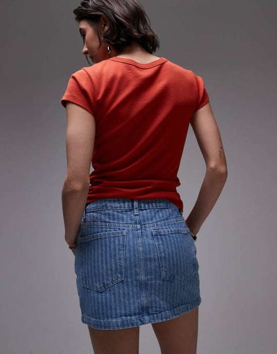 Topshop denim pelmet minikjol i bleknade randar - Image 3