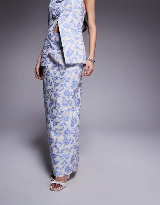 ASOS LUXE co-ord jacquard skräddarsydd maxikjol med sprund bak i gobelängblommor - Image 3