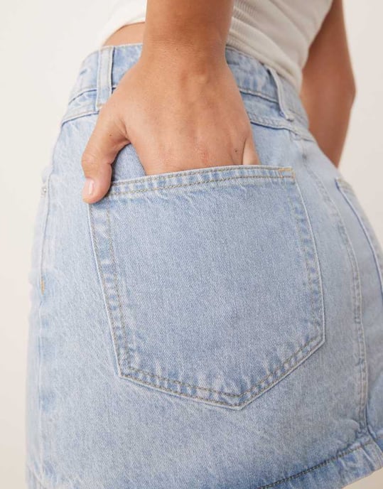 ASOS DESIGN denimkjol med pärmkant i ljus tvättkoord - Image 2