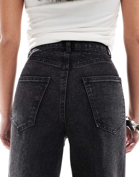 ONLY Petite Hope vida jeans med rhinstenar i tvättad svart - Image 4