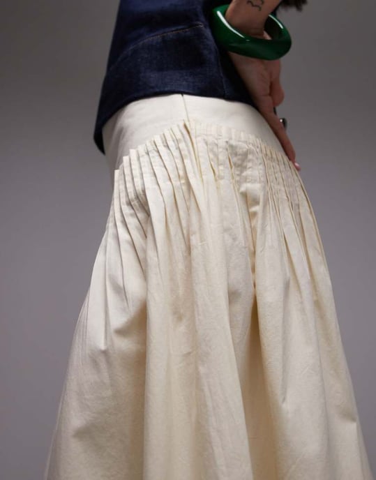 Topshop pintuck poplin full skirt in buttermilk - Image 2