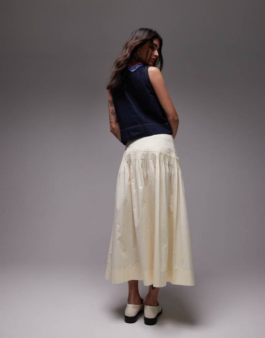 Topshop pintuck poplin full skirt in buttermilk - Image 3