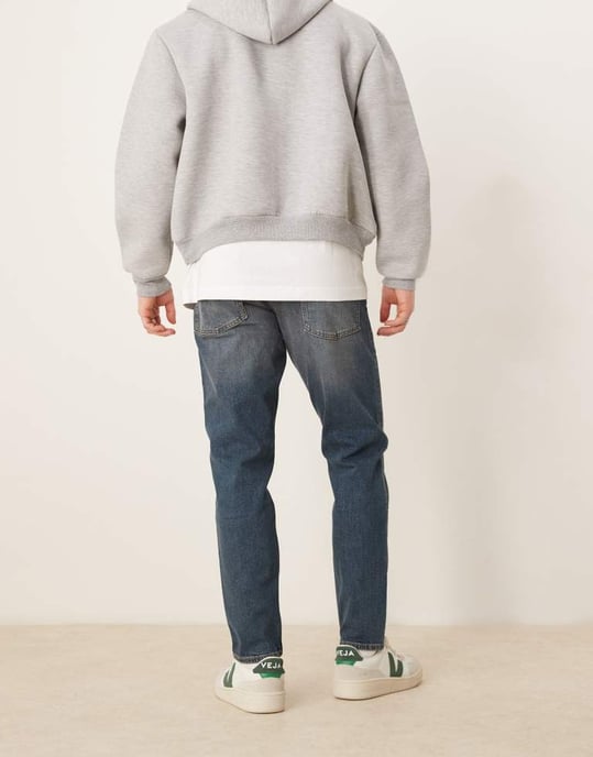 ASOS DESIGN stretch tapered i medelblå tvätt - Image 3