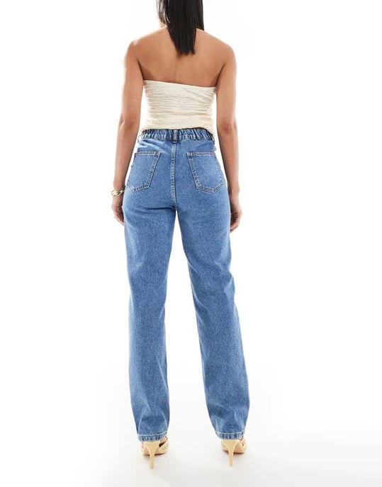 Miss Selfridge midwash jeans med elastisk midja och rak passform - Image 3