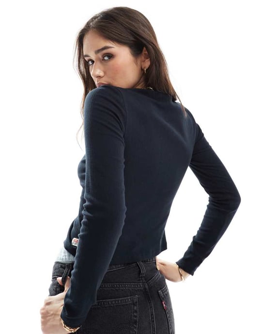 Levi's pointelle long sleeve button front top in black - Image 4