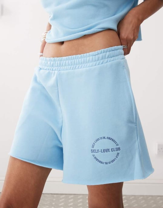 Noisy May sweatshirtshorts set i ljusblå - Image 4
