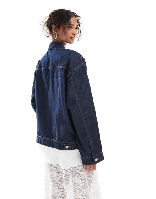 ASOS DESIGN oversize 90's denim jacket in rinse wash - Image 4