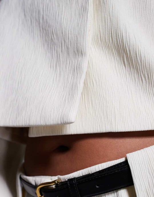 ASOS DESIGN Curve cropped textured blazer co-ord in cream - Image 4