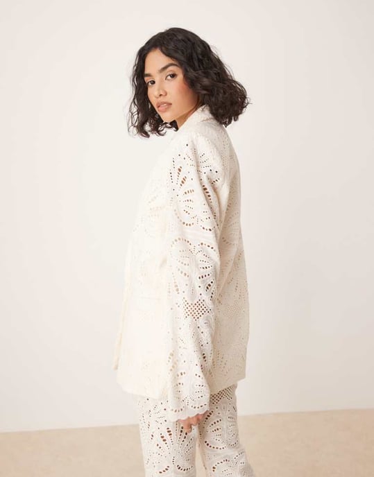 ASOS DESIGN embroidered blazer co-ord in cream - Image 4