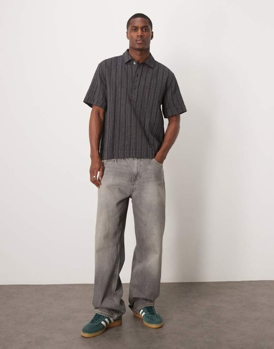 Abercrombie & Fitch kortärmad linneskjorta med knappar i svart - Image 3