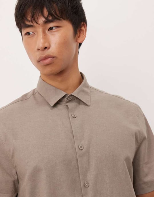 ASOS DESIGN formal linen blend regular shirt in brown - Image 4