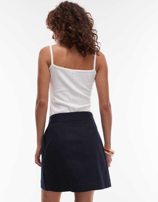 ARKET ren bomull twill wrap minikjol i marinblå - Image 4