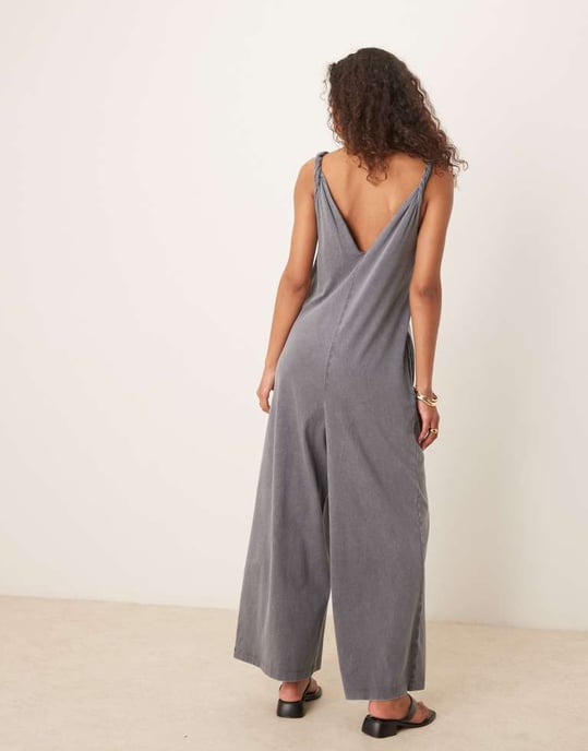 ASOS DESIGN Twist shoulder jumpsuit in washed grey - Image 3