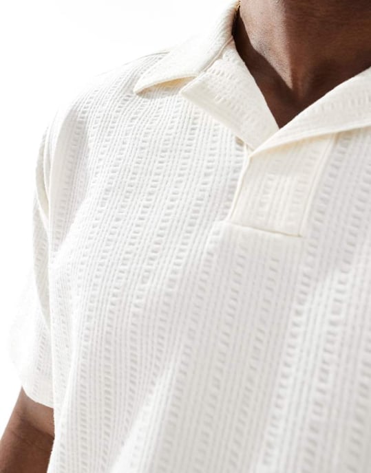 ONLY & SONS split neck seersucker polo in beige - Image 3