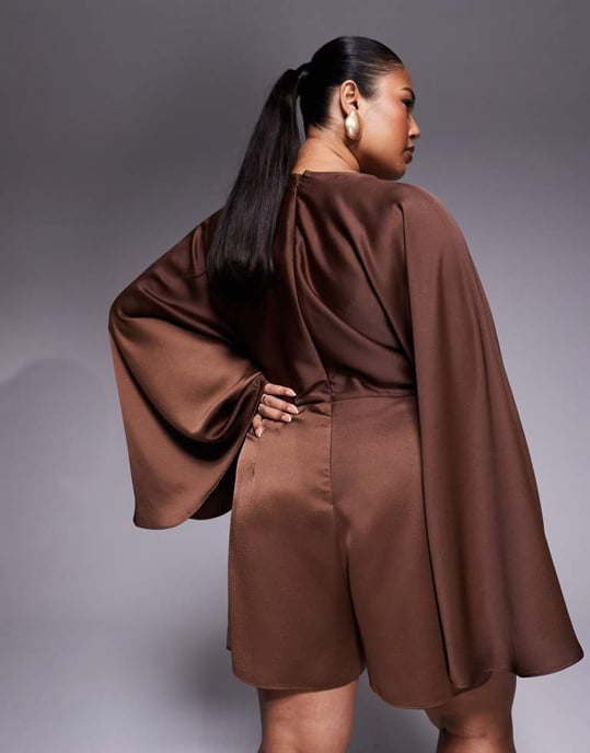 ASOS DESIGN Curve structured batwing playsuit with skort detail in chocolate - Image 3