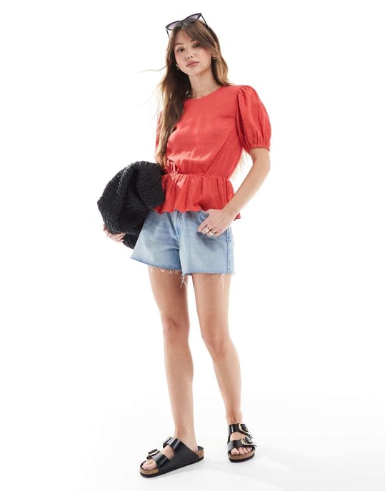 ASOS DESIGN linneblandning peplumtop med puffärmar i röd - Image 4