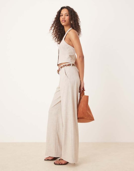 Gina Tricot mixa och matcha koordinerad bredbenad kostymbyxa i beige melange - Image 2