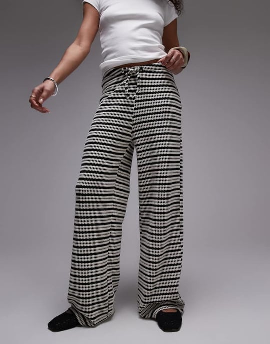 Topshop strukturerade randiga vida byxor i monokromt - Image 4
