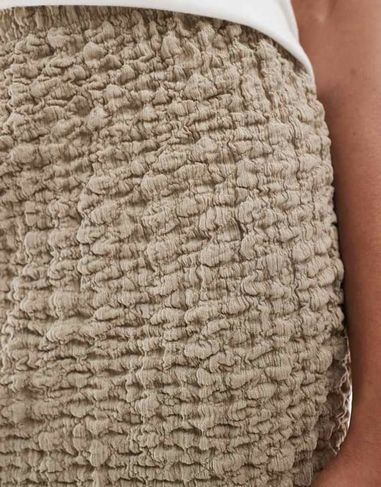ENDAST Höga strukturerade vida byxor i beige - Image 4
