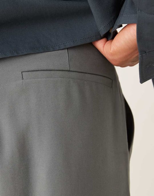 ASOS DESIGN lösa skaterbyxor i grått - Image 3