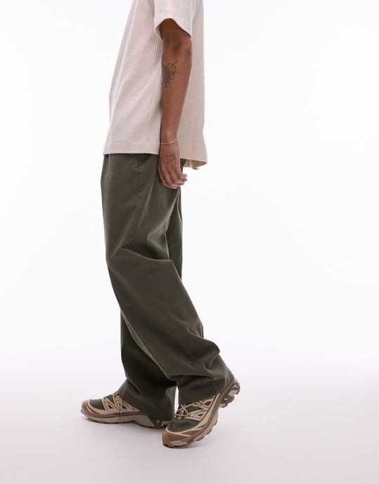 Dickies Unionville veckade vida arbetsbyxor i khaki grönt - Image 3