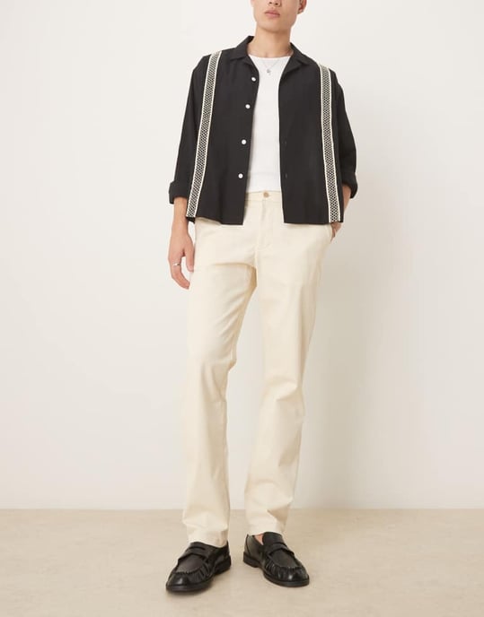 ASOS DESIGN slim flare smartbyxor i beige - Image 2
