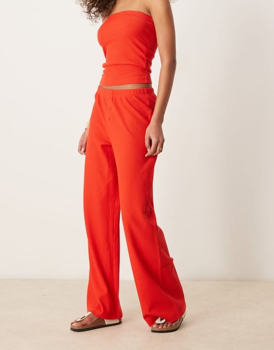 ASOS DESIGN vida våffelbyxor i röd - Image 2