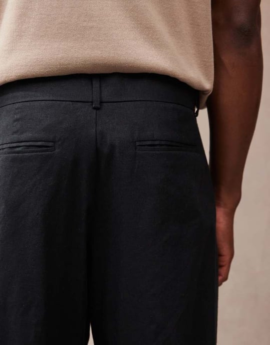 ASOS DESIGN smart lösa linneblandade byxor med frontfåll i svart - Image 4
