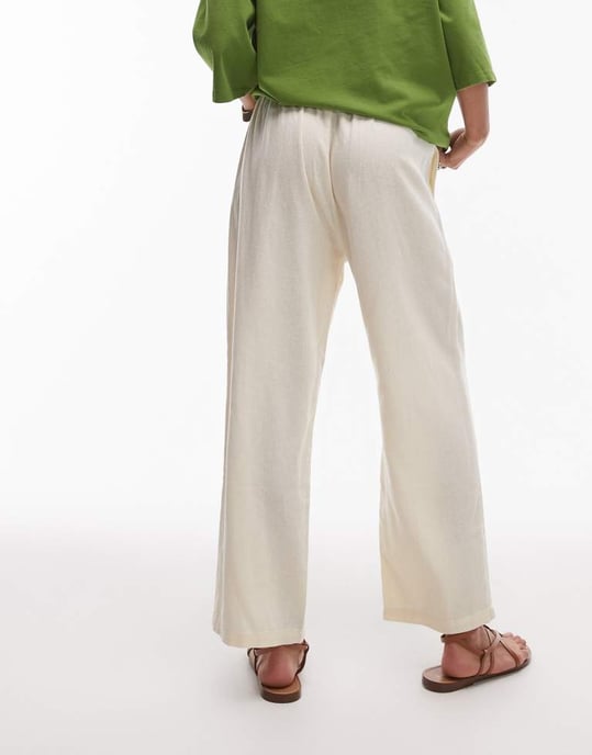 Topshop mid rise linnebyxa med awkward längd i smörmjölk - Image 3
