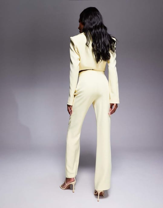 ASOS LUXE koordinerade skräddarsydda kostymbyxor i smörmjölk - Image 2
