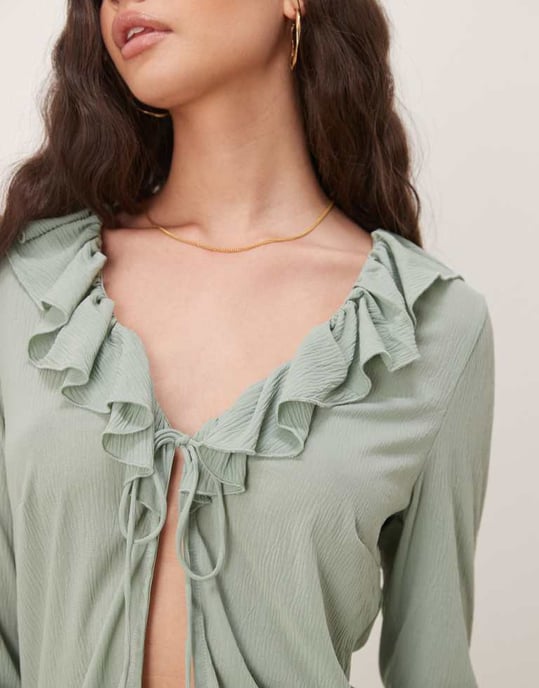 Vila textured ruffle tie front jersey top co-ord in milieu green - Image 4