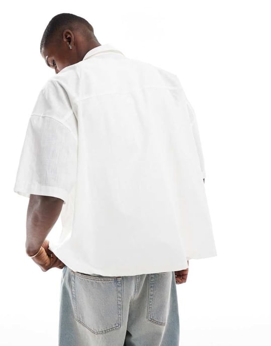 ASOS DESIGN volym oversized skjorta i krämfärg - Image 2