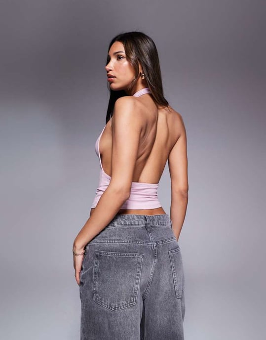 ASOS DESIGN höghalserad halterneck topp med draperad hals i rosa - Image 4