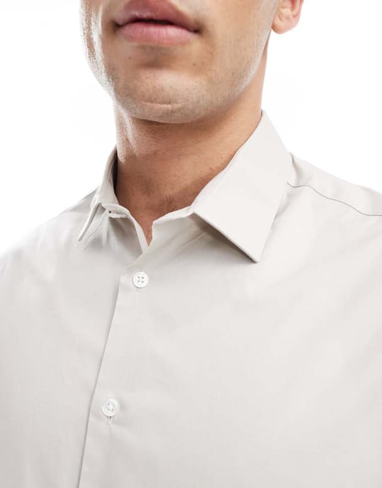 ASOS DESIGN formell poplin regular skjorta i sten - Image 2