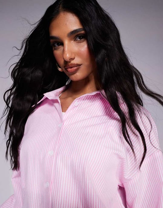Kaiia exklusiv bomullsblandning oversized knäppbar poplin-skjorta koord i rosa rand - Image 4
