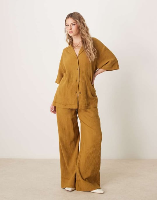 ASOS DESIGN skjorta i ostduk co-ord i oliv - Image 4