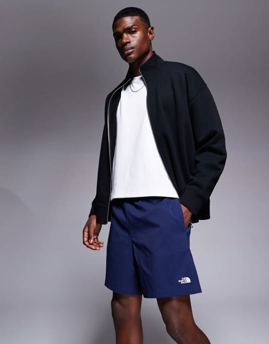 The North Face Class V Pathfinder logoshorts i marinblå - Image 4