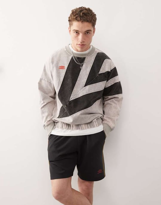 Umbro panelerade meshshorts i svart - Image 3