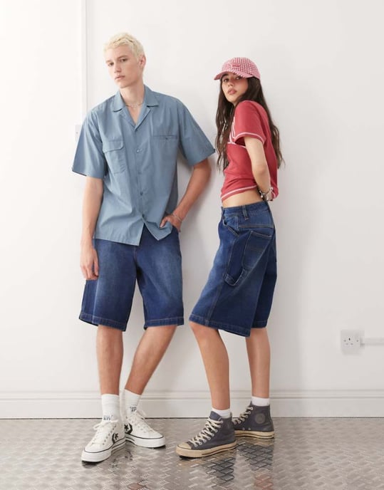 Återvunnen vintage unisex denim skate shorts i denimblå tvätt - Image 1